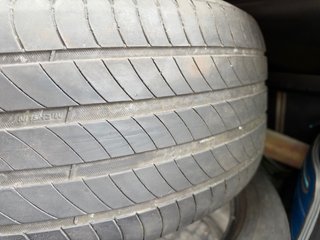 Neumáticos Michelin primacy 4 245/45 18