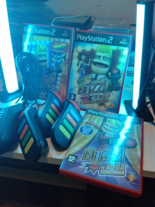 Lote 3 Juegos Buzz! y Mandos Buzz