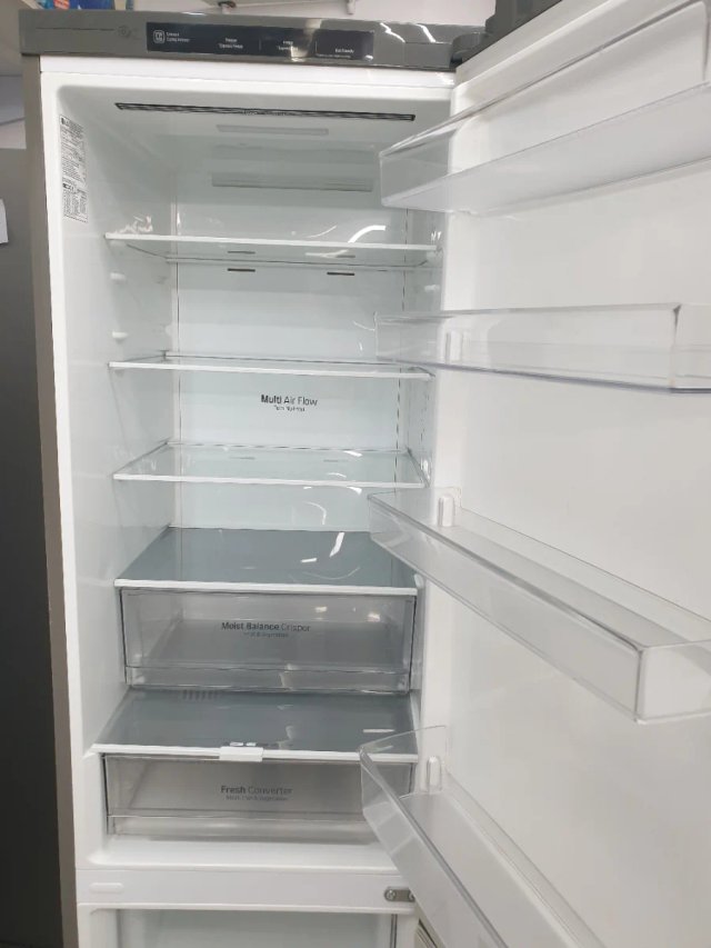 Nevera LG 2m por 60cm  , energética A+++