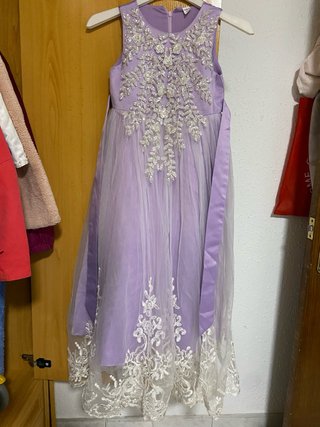 Vestido de fiesta lila niña