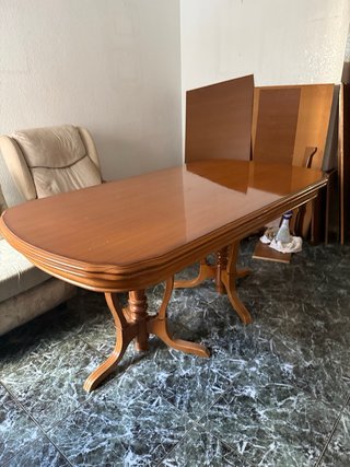 Mesa de comedor extensible de madera