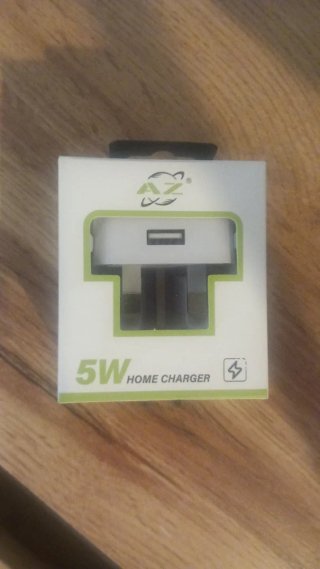 Cargador USB AZ 5W Enchufe Inglés