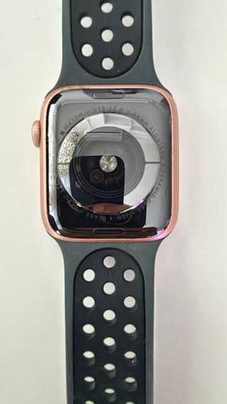 Apple Watch Series 5 44mm GPS + Cellular