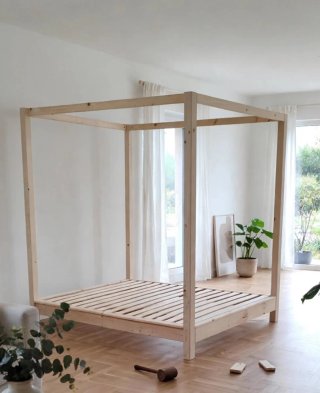 Cama con Dosel de Madera Maciza