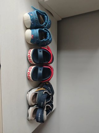 Sandalias Geox Niña Azul y Rojo