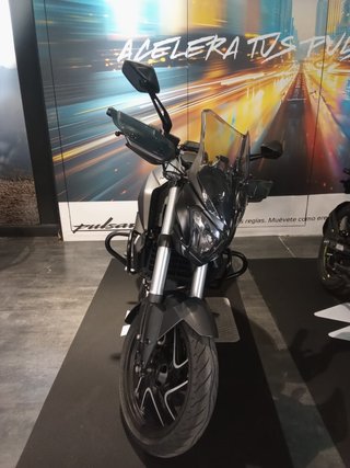 Bajaj Dominar 400