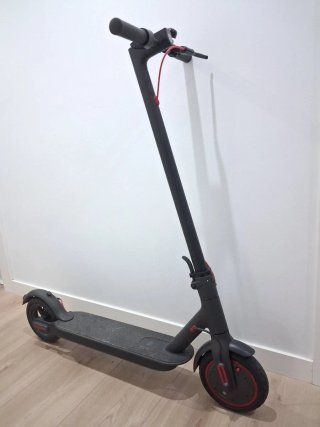 Patinete Eléctrico Xiaomi Scooter pro