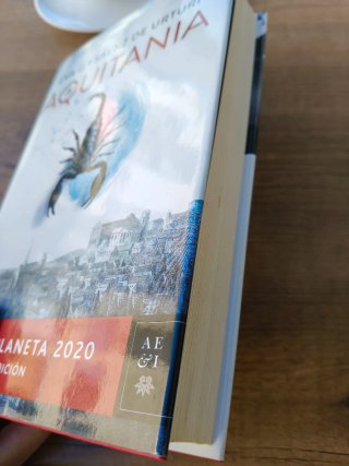 AQUITANIA Premio planeta 2.020