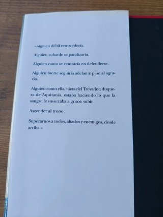 AQUITANIA Premio planeta 2.020