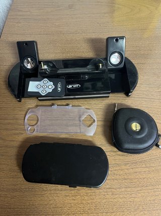 Accessori PSP AROT: Base, Controller e Custodie