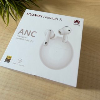 Huawei FreeBuds 7i blancos con caja