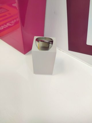 Anillo acero plateado tipo sello T18