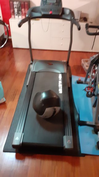Tapis roulant NIN MUSTA
