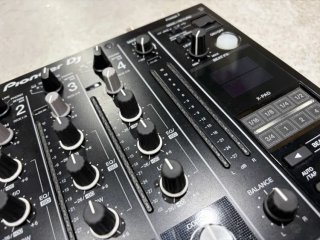 Pioneer DJ DJM-900NXS2 + Flightcase