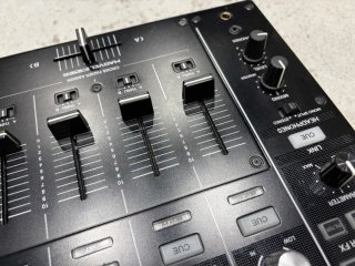 Pioneer DJ DJM-900NXS2 + Flightcase