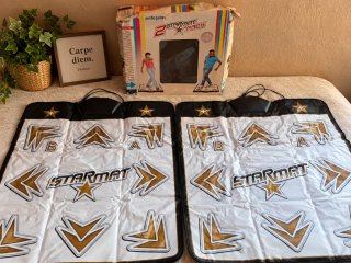 Vendo 2 alfombrillas originales Star Mat para Wii.