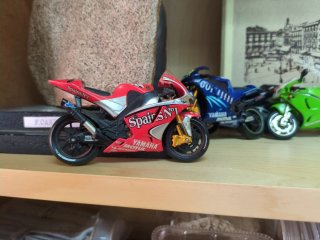 Collezione moto e casco da collezione