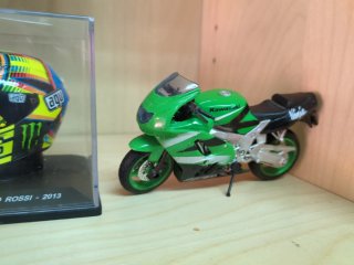 Collezione moto e casco da collezione