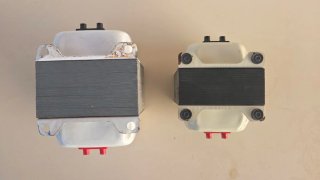 Pack de dos transformadores eléctricos