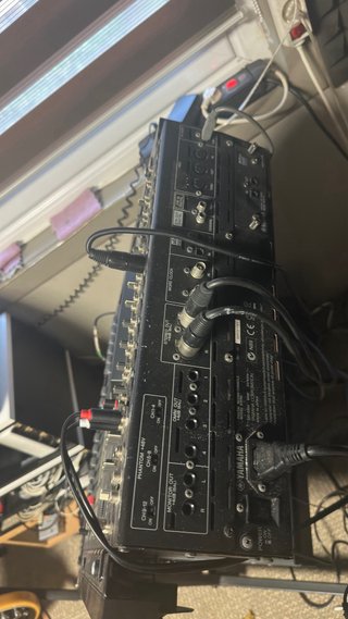 Yamaha 01V96i + MY8-AT ADAT + Flight Case