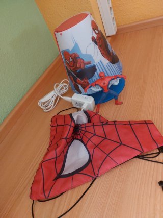 Lámpara de mesita infantil Spider-Man