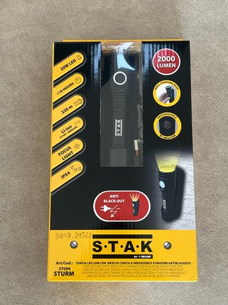 Antorcha LED STAK Sturm 20W 2000 Lúmenes