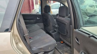 Renault Grand Scenic 2007 VENTA EN ESTADO SIN GARA