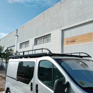 Baca Nissan Primastar