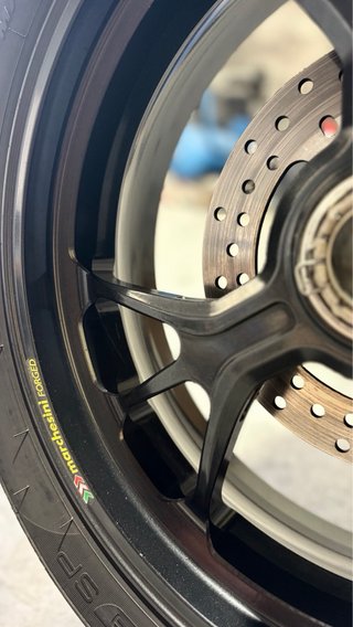Ducati Monster 1200 R