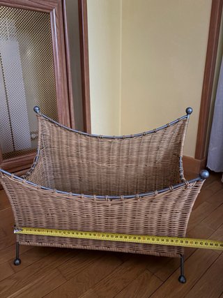 Revistero de Mimbre Artesanal