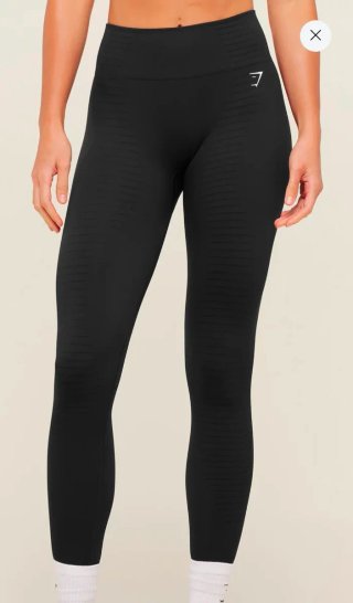 Mallas Gymshark negras.