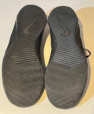 Zapatillas Nike Metcon 6 Negras en talla 43