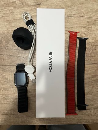 Apple Watch SE 44mm Space Gray