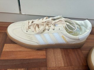 Adidas Spezial Beige