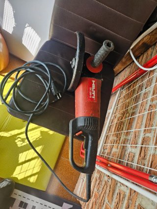 Amoladora Hilti DC-230-S