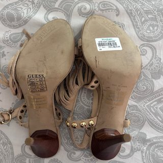 Sandalias Guess Beige y Doradas Nuevas