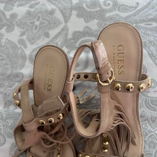 Sandalias Guess Beige y Doradas Nuevas