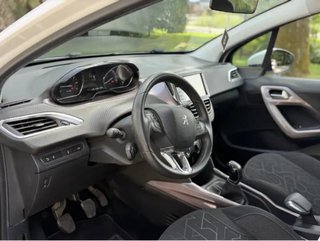 Peugeot 2008 2015