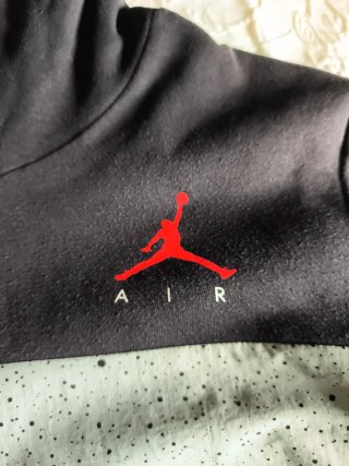 Sudadera Jordan con capucha