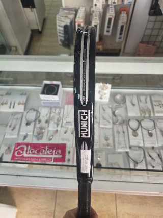 Pala de pádel Munich X-Grip