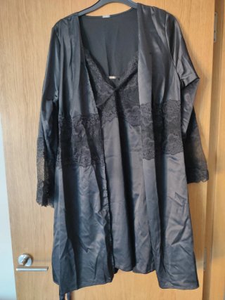 Conjunto satén y encaje bata y camisón S-M Janire