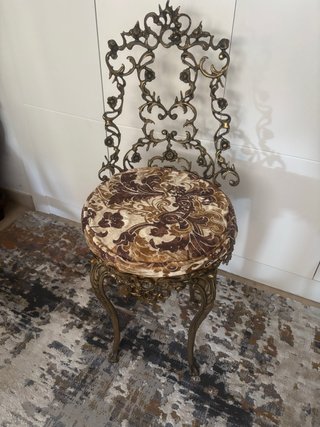Silla estilo Luis XV Bronce