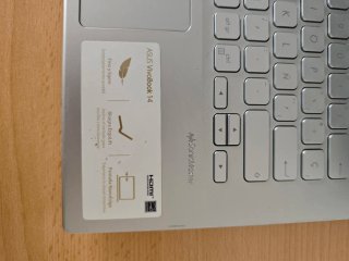 Portátil Asus Vivobook 14 (pantalla rota)