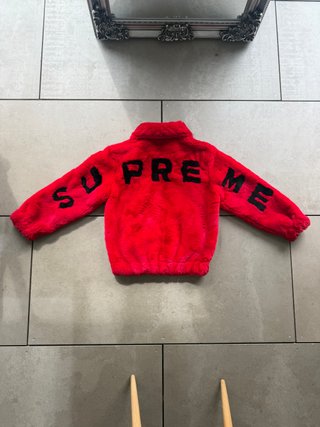 Bomber Supreme pelo rojo logo mangas S