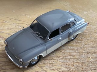 Modellino Auto Wartburg 312 Scala 1:43