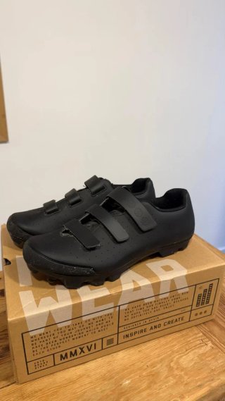 Zapatillas de Ciclismo Gravel Negras