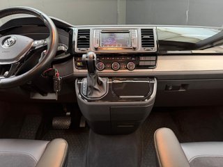 Volkswagen Multivan Highline Corto 2.0 TDI 150kW BMT DSG 4M