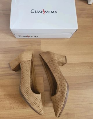 Zapatos Guapassima Beige Talla 40