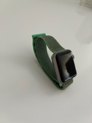 Apple Watch Space Gray con Correa Verde