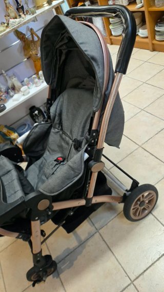 Carrito de Bebé Gris